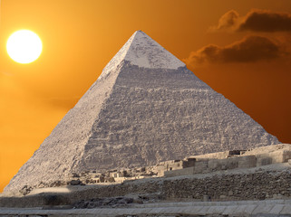 Pirámide de Kefren con sol - obrazy, fototapety, plakaty