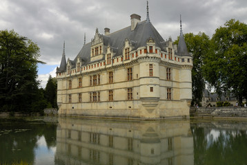 Fototapeta na wymiar Château d'Azay le Rideau