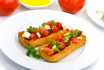 Belegte Bruschetta-Brötchen