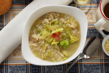 Risotto e verze alla milanese - Primi Lombardia © Comugnero Silvana