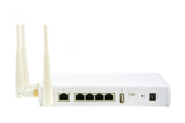 Draft-N wireless boardband router in isolated white