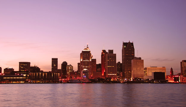 Sunset over Detroit as seen from Windsor, Ontario