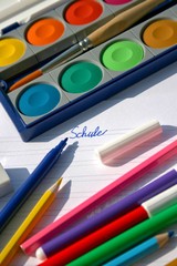 Naklejka premium farben, stifte, heft, schule