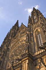 Fototapeta na wymiar The beautiful architecture of St.Vitus Cathedral from Prague
