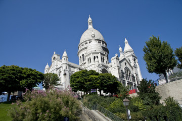 Fototapeta na wymiar Bazylika Montmartre - Paryż