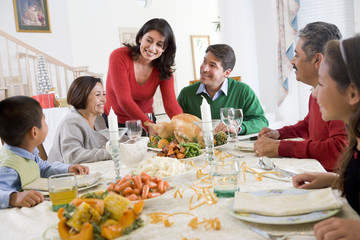 Obraz na płótnie Canvas Rodzina razem Na Christmas Dinner