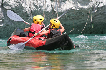 Descente de rivière en kayak