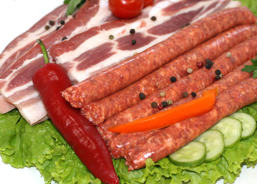 raw meat on salad