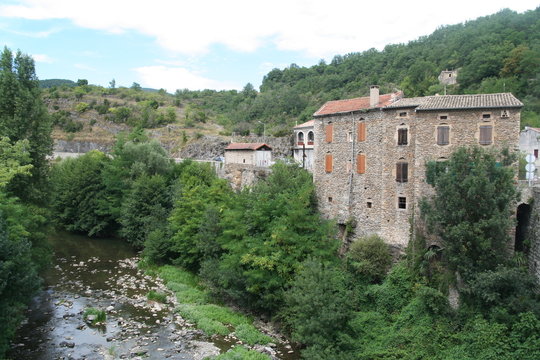 Coux
