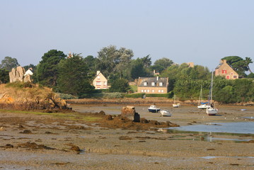 maisons bretonnes sur Br&eacute;hat