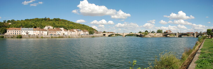 Le Confluent de la Seine et de l'Yonne