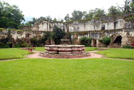 Fountain courtyard ruins San Jeronimo Antigua Guatemala.