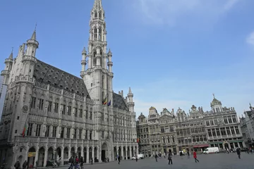 Crédence de cuisine en verre imprimé Bruxelles Beffroi de la Grand Place à Bruxelles.