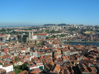 Fototapeta na wymiar Porto vu de la Tour Dos Clerigos
