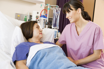 Obraz premium Nurse Talking To Patient