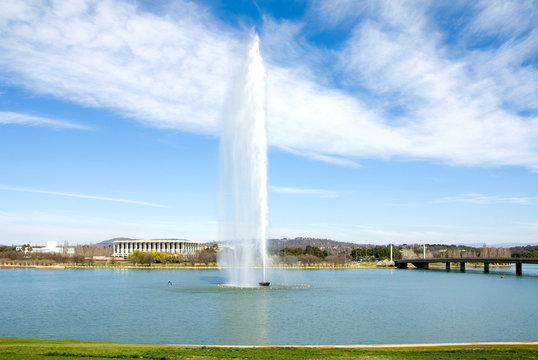 Lake Burley Griffin, Canberra