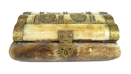 Box for jewels made of bones
