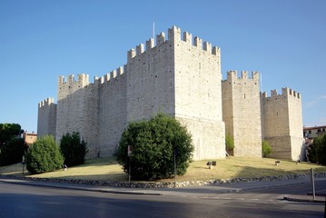 Prato, veduta del Castello dell' Imperatore