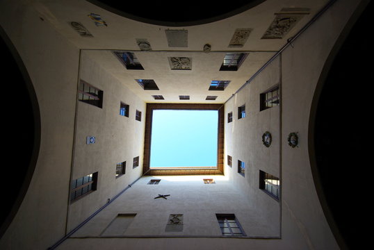 Pistoia, Palazzo Pretorio, cortile interno