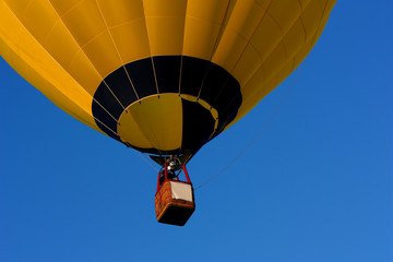 gelber ballon II