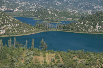 fleuve et lac en Croatie