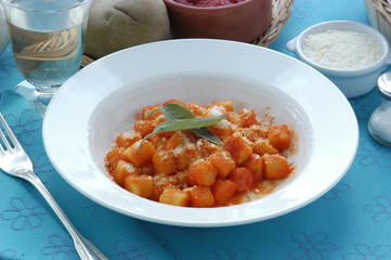 Gnocchi alla parmigiana - Primi Emilia Romagna