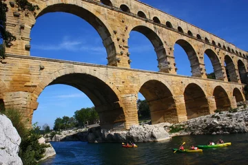 Papier Peint photo autocollant Pont du Gard Canoés au pont du gard