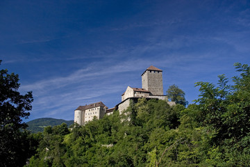Fototapeta na wymiar Schloß Tirol