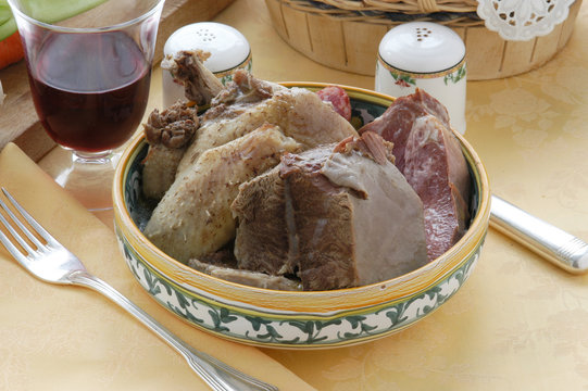 Bollito misto - Secondi di carne Emilia Romagna