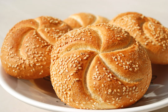 buns with seasam
