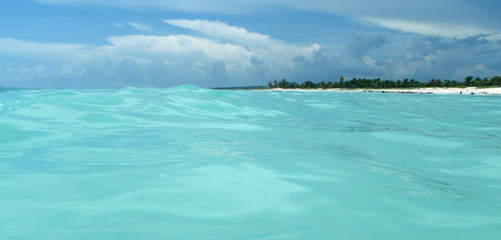 mer des caraïbes au mexique, cancun