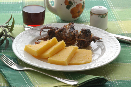 Polenta e os&egrave;i - Secondi di carne del Veneto