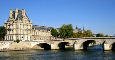 Obraz premium vue sur les quais