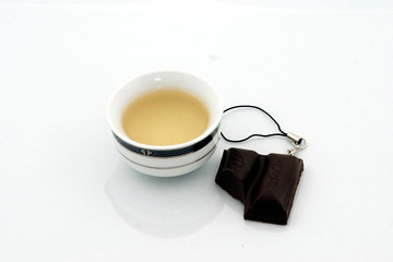 mini cup of tea with chokolate keychain