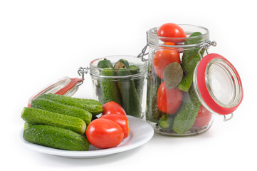 canning tomatoes and cucumbers