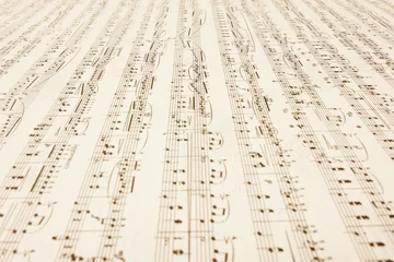 Deurstickers a long endless music-sheet. © flucas