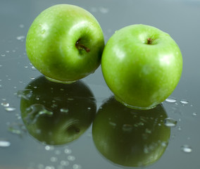 apple