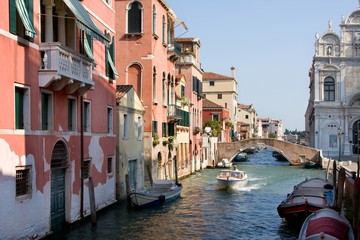Naklejka premium Italy. Venecian canals and houses