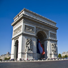 Fototapeta na wymiar Arc de Triomphe - Paryż