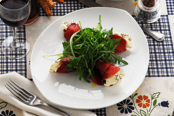 Antipasto di bresaola e caprino - Antipasti