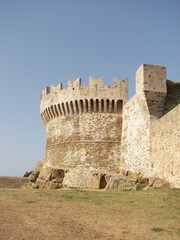 Populonia il castello