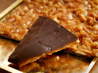 Schokolade mit Nüssen