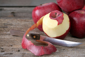 Peeling an apple