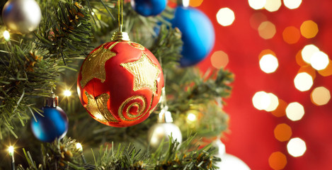 christmas tree with decoration, a close-up shot