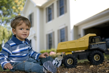 Front Yard Baby © Glenda Powers
