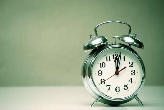 kurz nach zw&ouml;lf