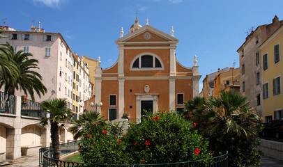 Fototapeta na wymiar Katedra w Ajaccio