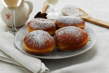 Bomboloni di patate all anice - Dolci Toscana