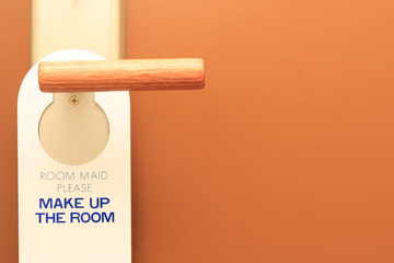 Please Make up the room