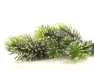 Tannenzweig aus Plastik